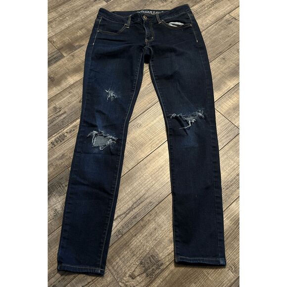 American Eagle Jeans Mid Rise Super Super Stretch Jegging Size 6 - Picture 1 of 7